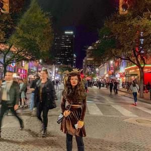 Meet your Posher, Janyca